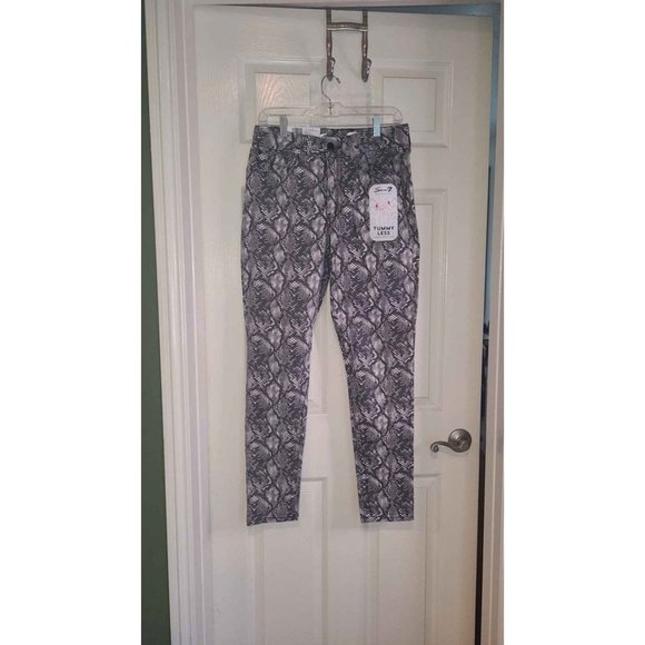 NWT Seven Snake Print Jeans Pants Size 10 - Picture 2 of 8